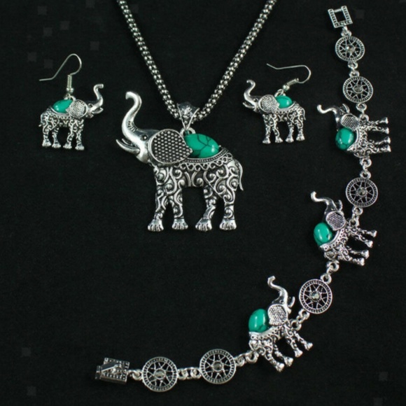 Jewelry - Jewelry Set Necklace Earring Bracelet